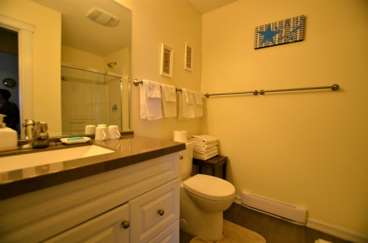 Gibralter Rock Ocean View B&B Nanaimo Exterior photo